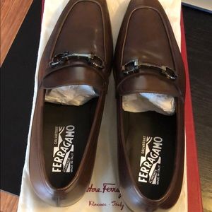 Ferragamo shoes - men’s brown brand new authentic